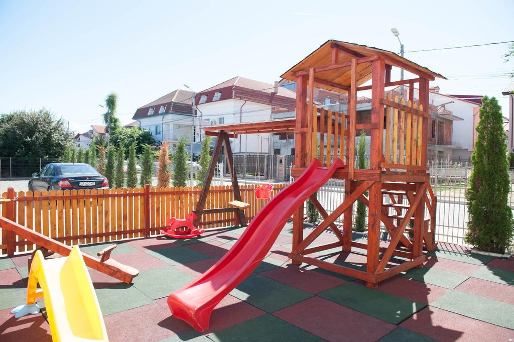 Hotel Clas Eforie Bagian luar foto