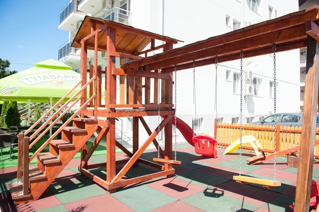 Hotel Clas Eforie Bagian luar foto