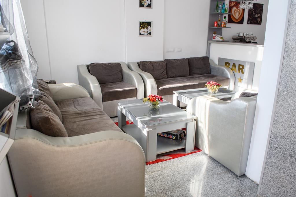 Hotel Clas Eforie Bagian luar foto